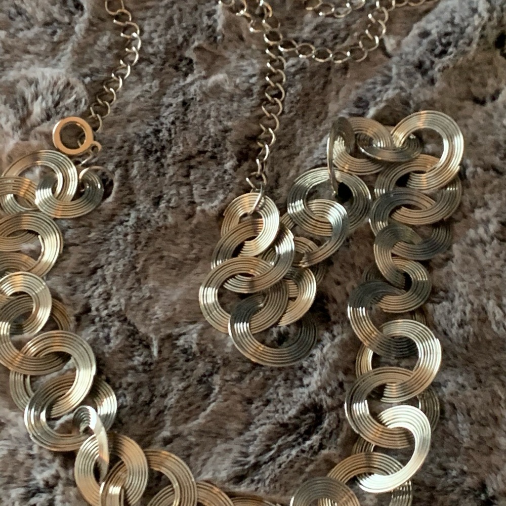 NWOT COLDWATER CREEK silver chain belt